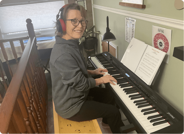 Dorothy playing Pianote Prima